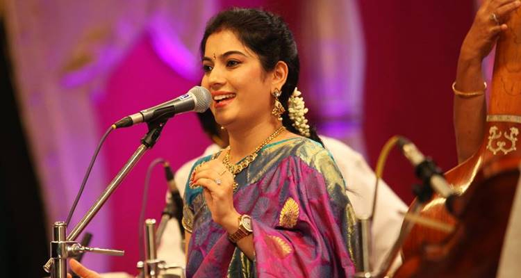 Mahanadhi Shobana